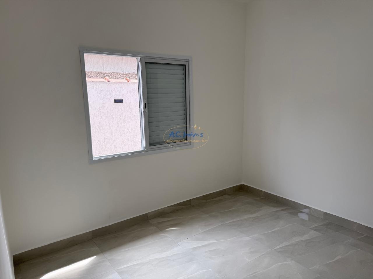 Casa à venda com 2 quartos, 1 suíte, 1 vaga e 70m² no Maracanã, Praia Grande (SP) — foto 7 de 19