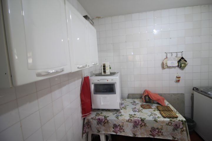 Casa à venda com 6 quartos, 2 suítes, 8 vagas e 354m² no Arruda, Recife (PE) — foto 12 de 30
