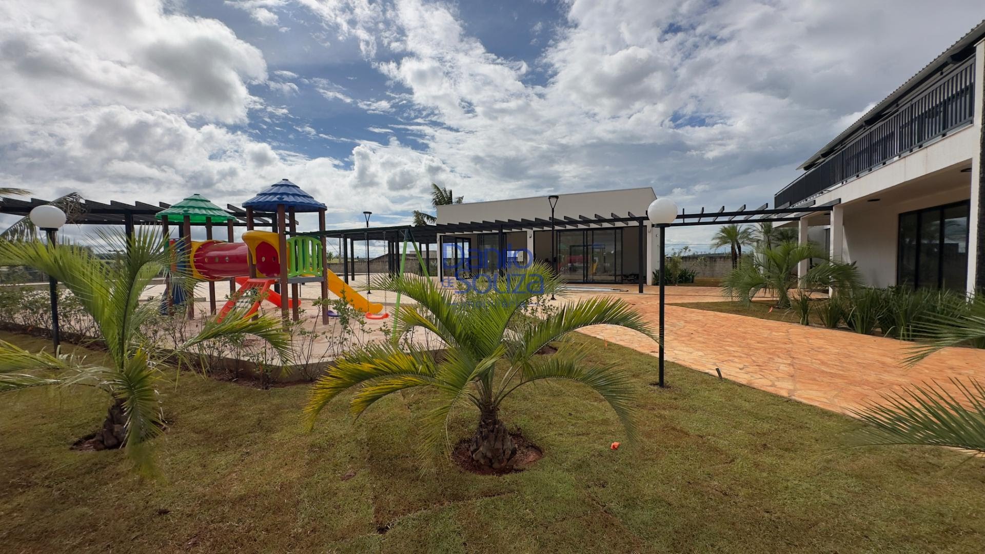 Terreno à venda com 420m² de terreno no Villagio Jardim, Araxá (MG) — foto 4 de 6