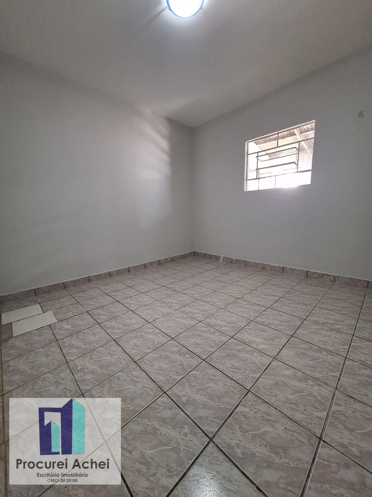 Casa à venda com 3 quartos, 2 banheiros, 3 vagas e 200m² no Setor Residencial Leste (planaltina), Brasília (DF) — foto 8 de 13