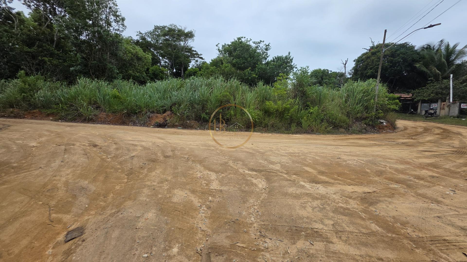 Terreno à venda com 1100m² de terreno no Nova Cabrália, Santa Cruz Cabrália — foto principal