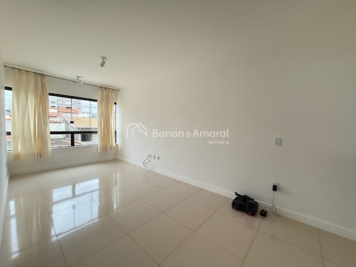 Apartamento, 3 quartos, 76 m² - Foto 3
