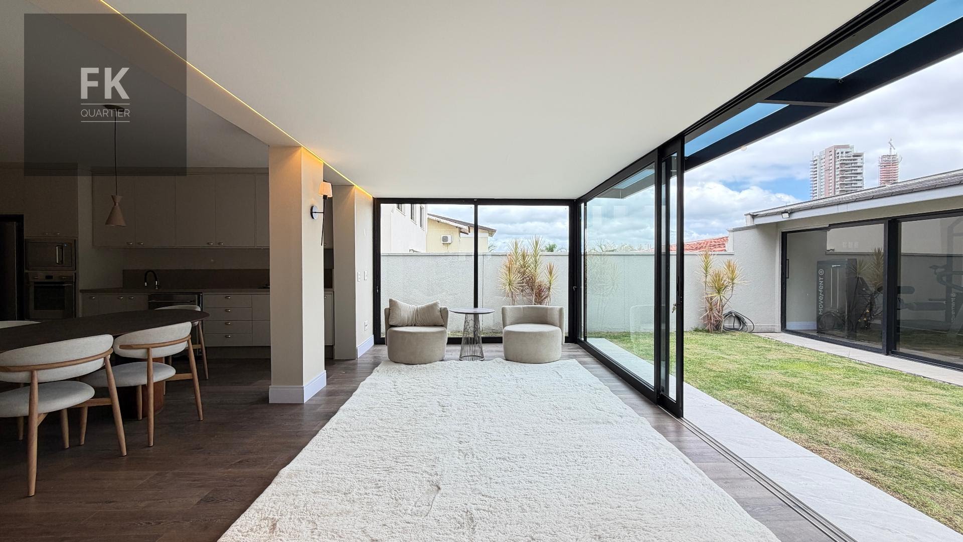 Casa à venda com 5 quartos, 5 suítes, 4 vagas e 350m² no Alphaville Residencial Dois, Barueri (SP) — foto 6 de 30