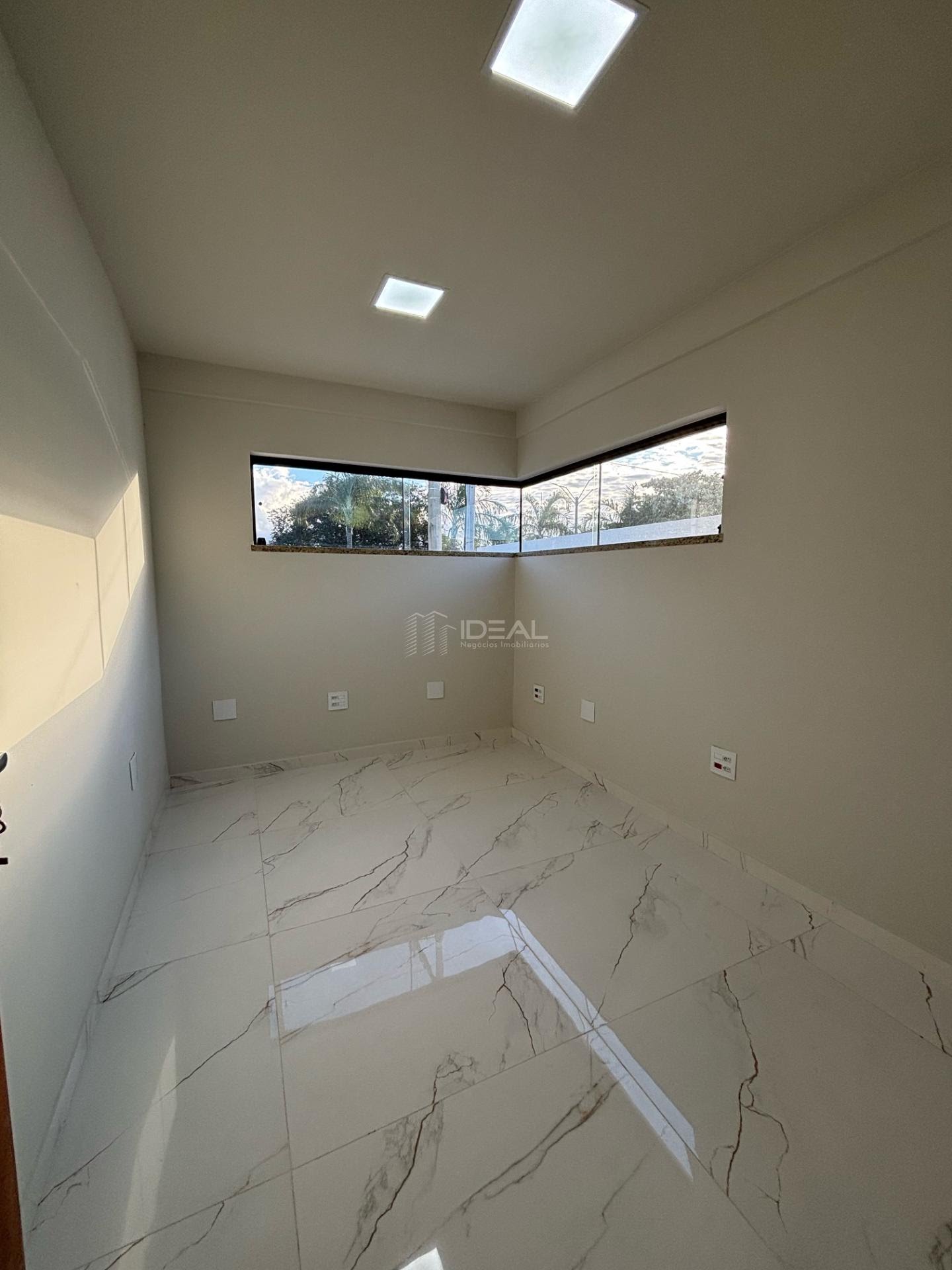 Casa à venda com 4 quartos, 3 suítes, 2 vagas e 221m² no Rodoviário, Campos dos Goytacazes (RJ) — foto 11 de 21