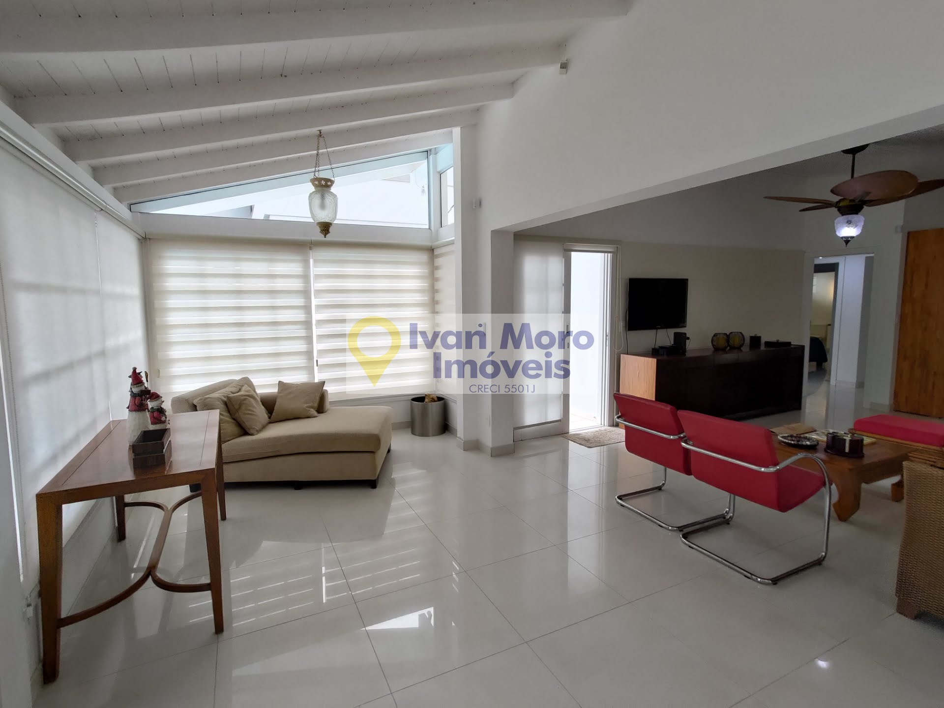 Casa à venda com 4 quartos, 4 suítes, 2 vagas e 200m² no Jurerê Internacional, Florianópolis (SC) — foto 9 de 30