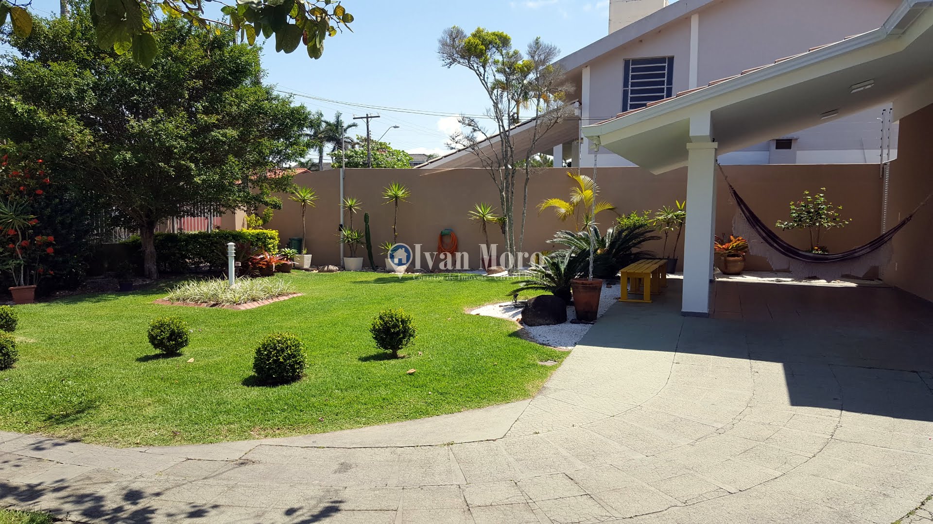 Casa para alugar com 4 quartos, 4 suítes, 3 vagas e 250m² no Daniela, Florianópolis (SC) — foto 9 de 30