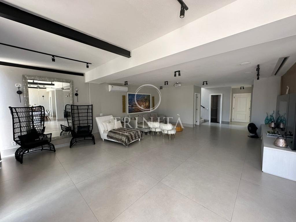 bosquedosesquilos-sala-trinita