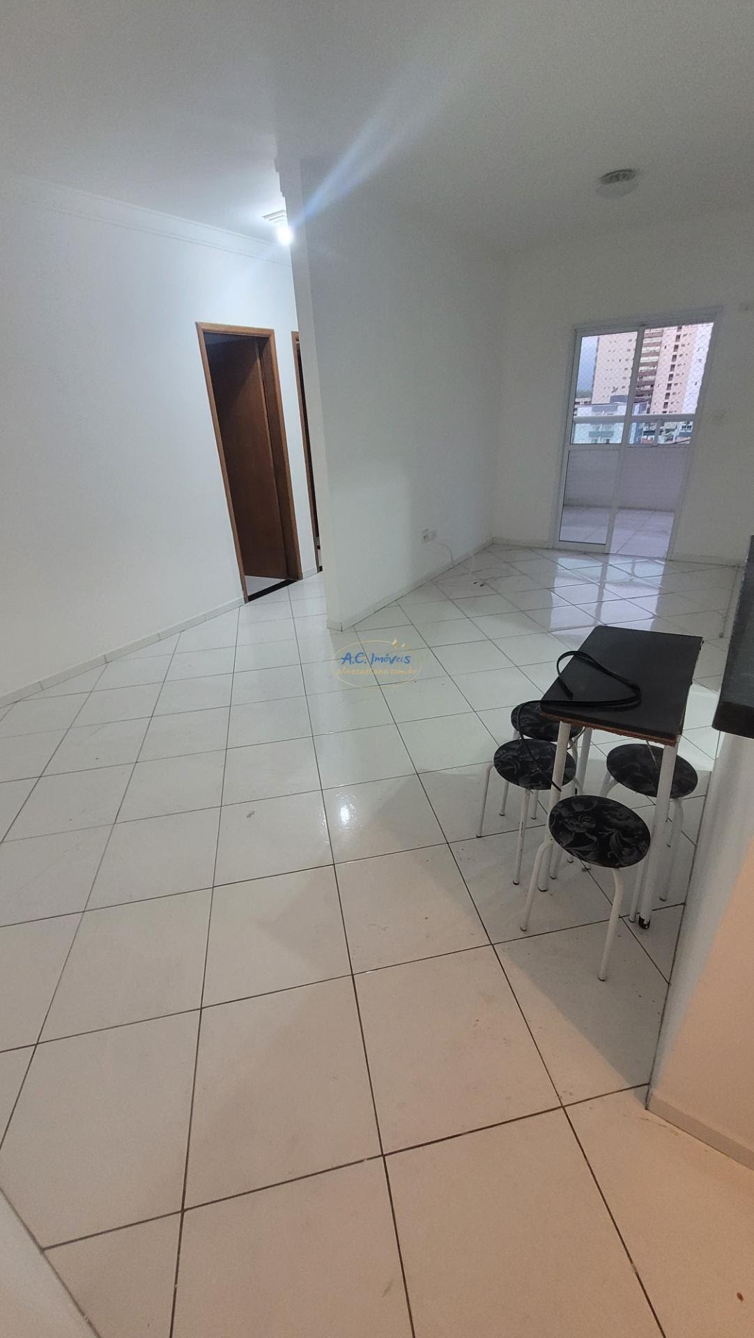 Apartamento à venda com 2 quartos, 1 suíte, 1 vaga e 83m² no Vila Tupi, Praia Grande (SP) — foto 6 de 19