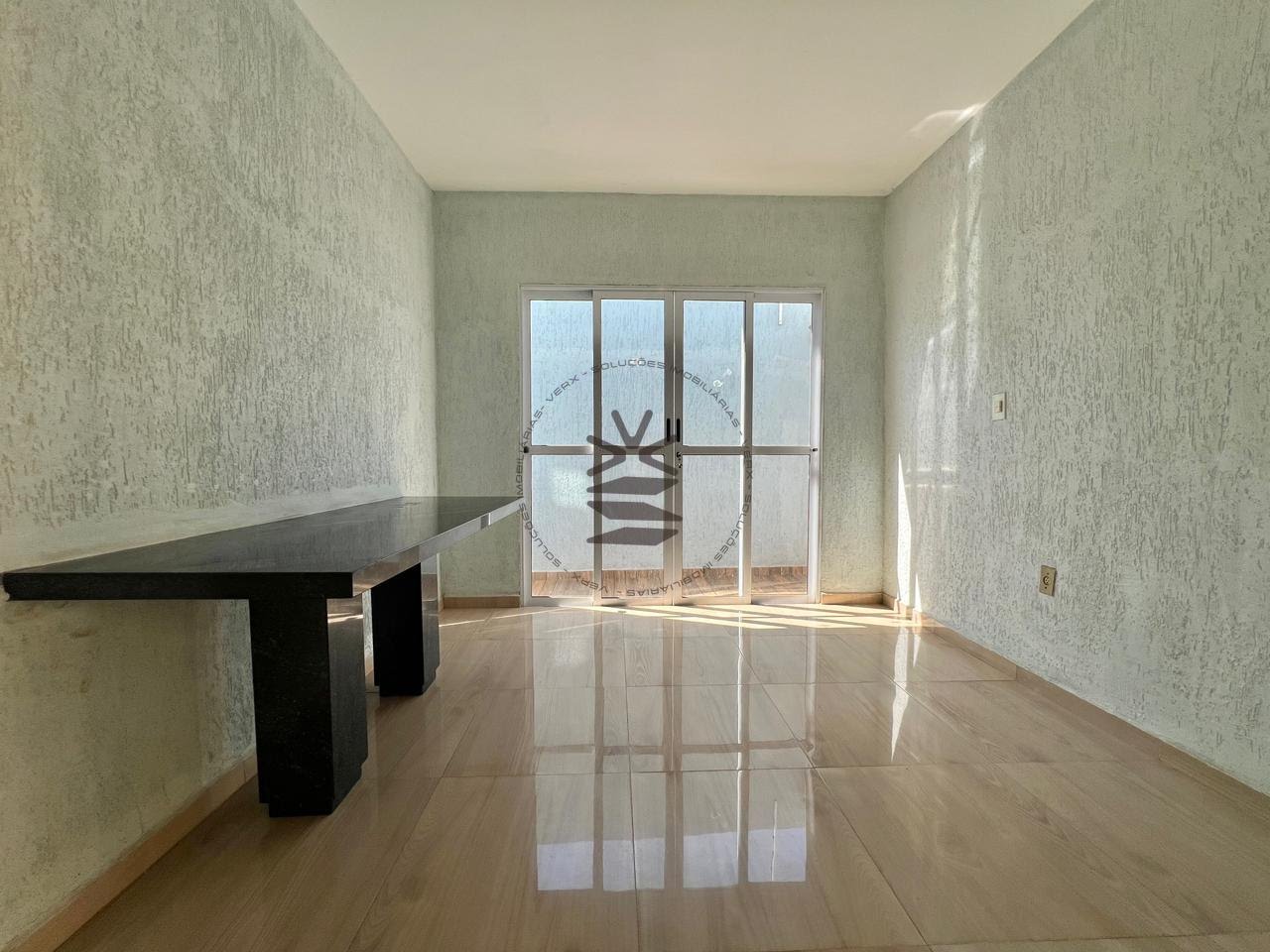 Casa à venda com 3 quartos, 2 suítes, 2 vagas e 272m² no Ouro Branco, Barreiras (BA) — foto 8 de 24