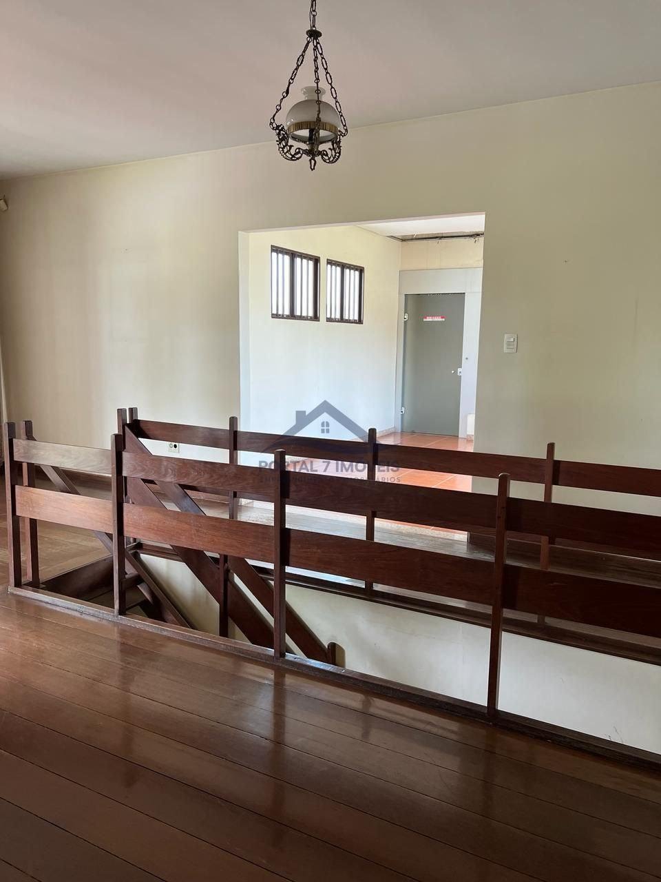 Casa à venda com 5 quartos, 2 suítes, 4 vagas e 578m² no Centro, Sete Lagoas (MG) — foto 6 de 17