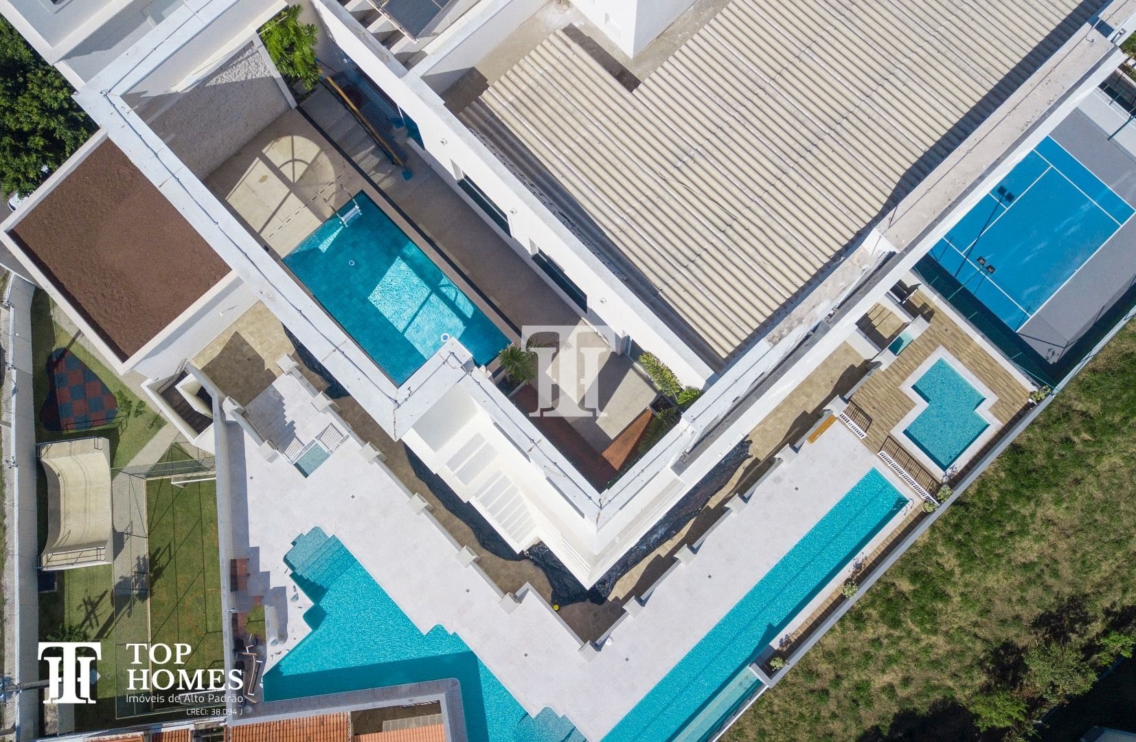 Apartamento Cobertura Duplex no Le Parc Residence 