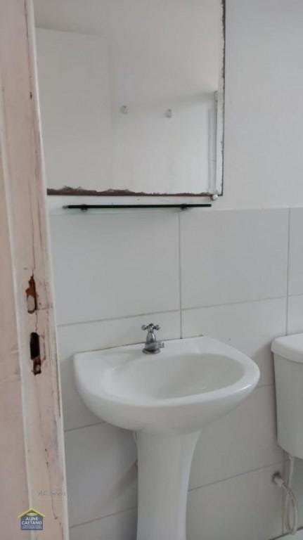Apartamento à venda com 2 quartos, 1 banheiro, 1 vaga e 50m² no Vila Caiçara, Praia Grande (SP) — foto 8 de 12