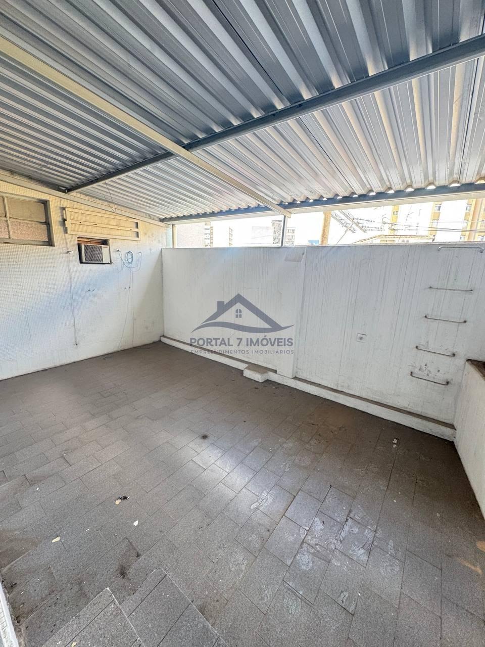 Apartamento à venda com 4 quartos, 2 banheiros e 130m² no Centro, Sete Lagoas (MG) — foto 14 de 16