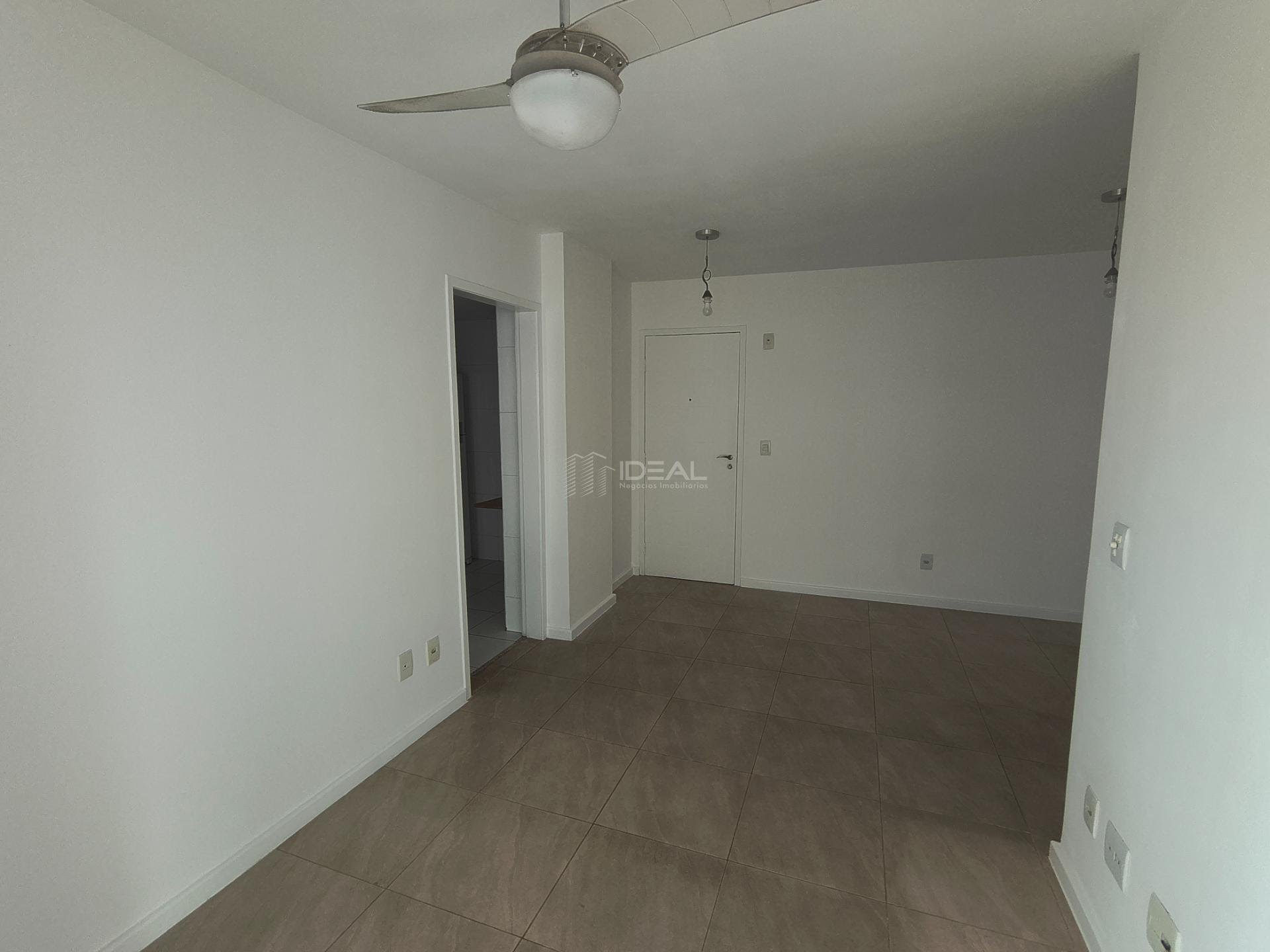 Apartamento para alugar com 2 quartos, 1 suíte, 2 vagas e 66m² no Centro, Campos dos Goytacazes (RJ) — foto 7 de 22