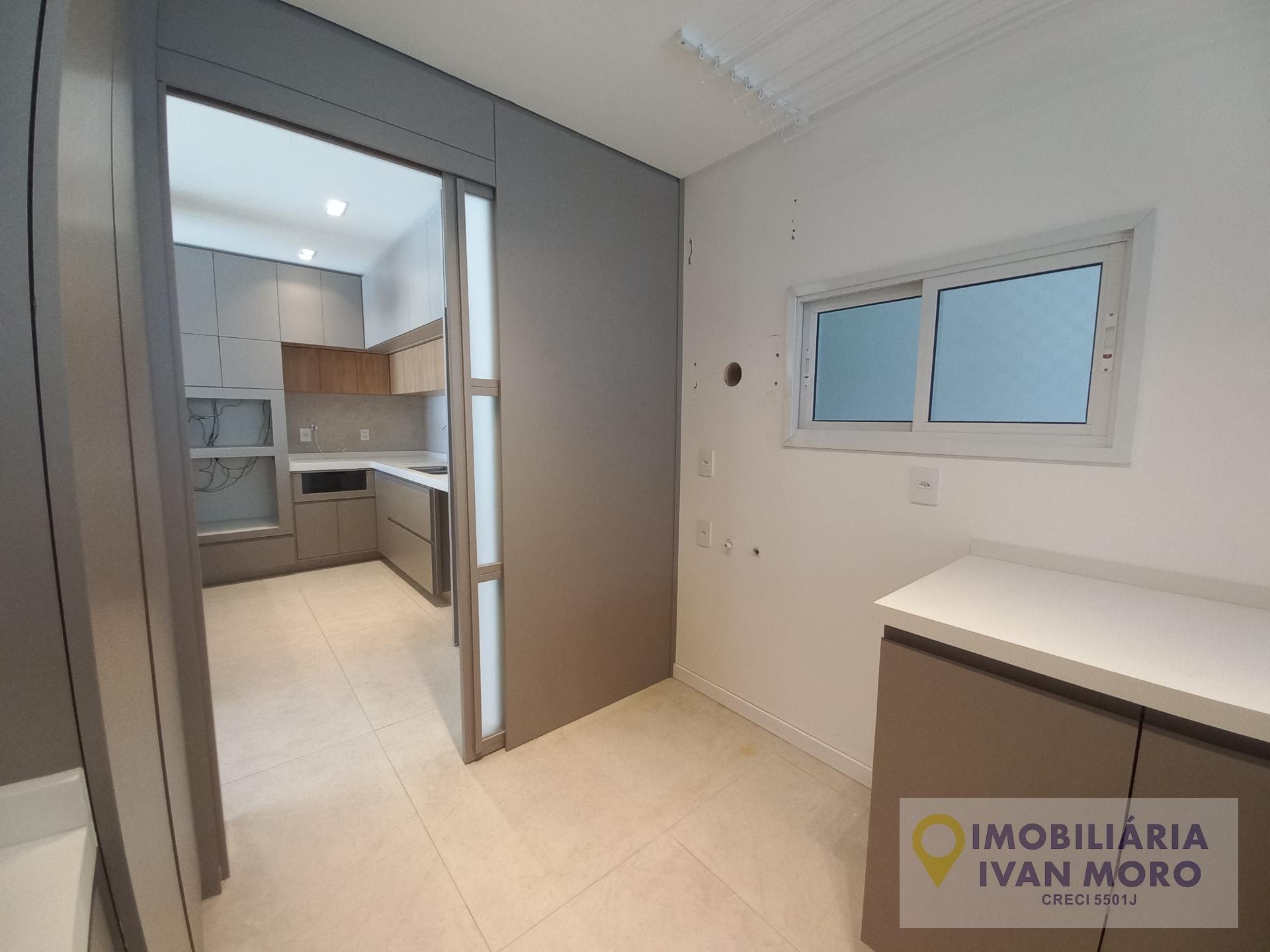 Apartamento à venda com 3 quartos, 3 suítes, 4 vagas e 183m² no João Paulo, Florianópolis (SC) — foto 20 de 30