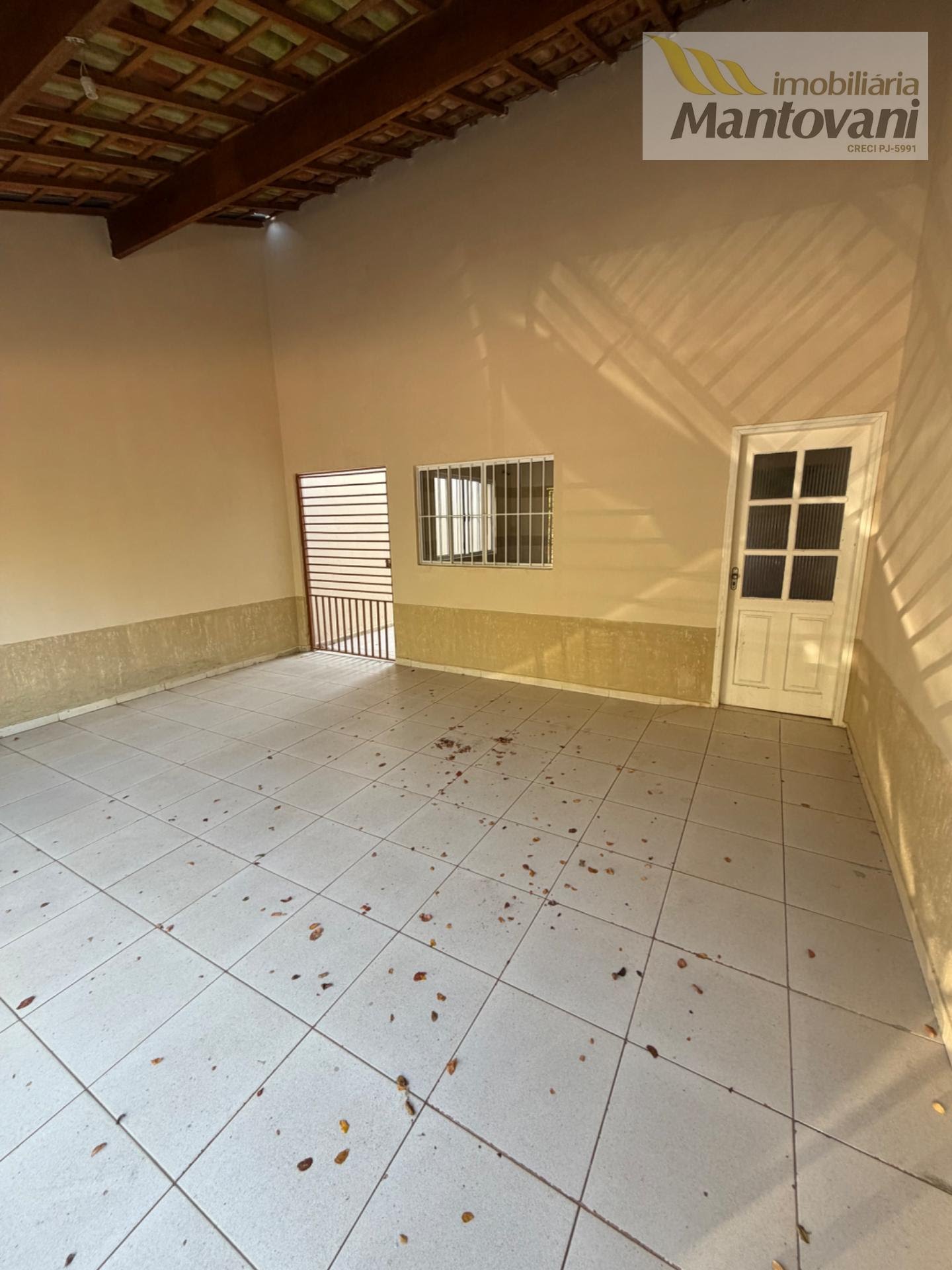 Casa à venda com 2 quartos, 1 banheiro, 2 vagas e 132m² no Jardim Mantovani, Tatuí (SP) — foto 2 de 12