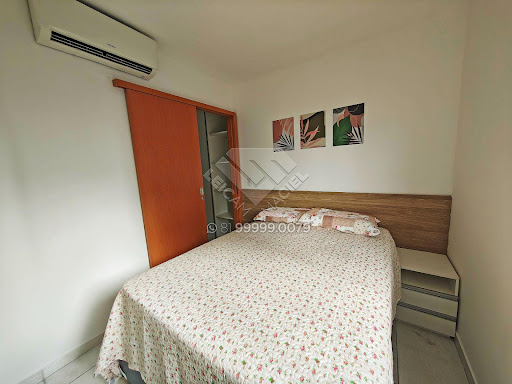Compre Apartamento flat a venda mobiliado no Rosarinho com 1 quarto, 33m², porcelanato, vaga coberta e lazer completo. Agende com Leicam Maciel!