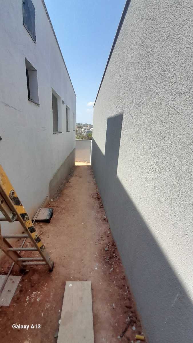 Casa à venda com 3 quartos, 1 suíte, 2 vagas e 90m² no Novo Centro, Santa Luzia (MG) — foto 15 de 30