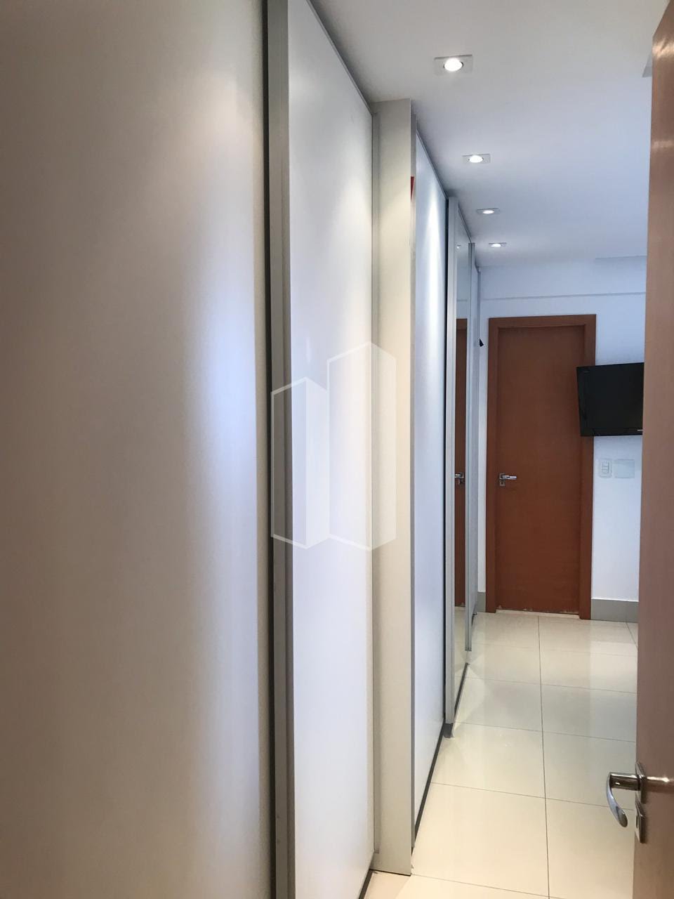 Apartamento à venda com 3 quartos, 3 suítes, 3 vagas e 156m² no Nova Suiça, Goiânia (GO) — foto 12 de 25