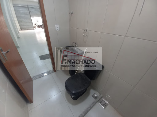 Loja/Salão em Santa Cruz da Serra - Duque de Caxias, RJ