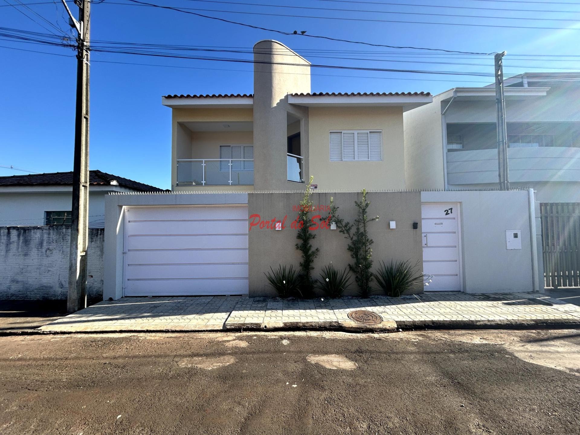 Casa à venda com 3 quartos, 2 banheiros e 2 vagas no Centro, Santo Antônio da Platina — foto principal