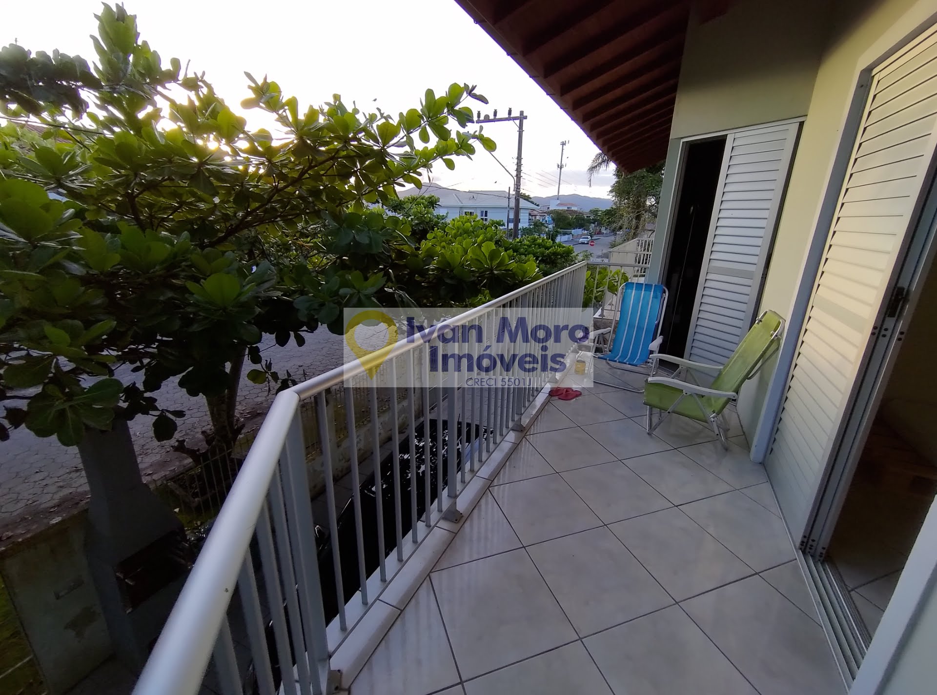 Casa à venda com 5 quartos, 2 suítes, 2 vagas e 199m² no Daniela, Florianópolis (SC) — foto 27 de 30