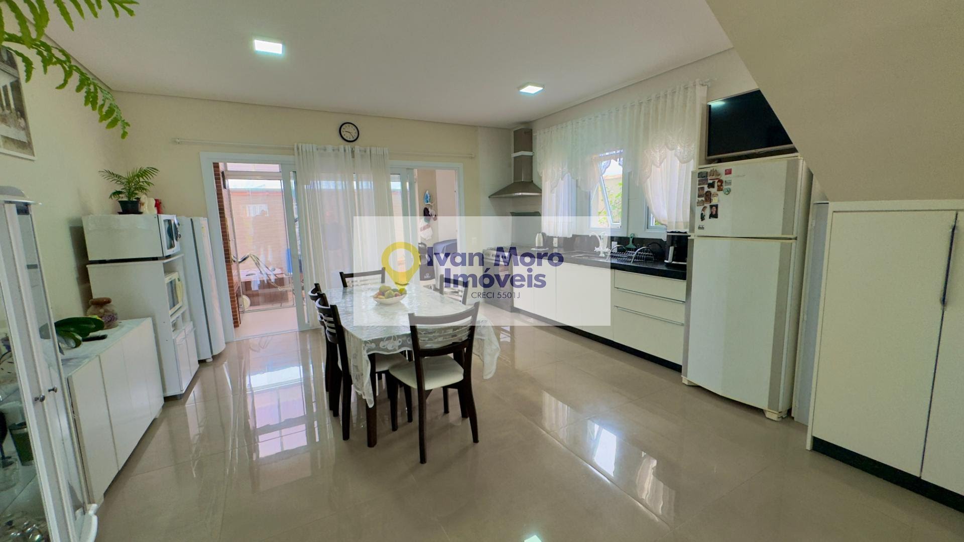 Casa à venda com 3 quartos, 3 suítes, 1 vaga e 144m² no Ingleses Norte, Florianópolis (SC) — foto 4 de 22