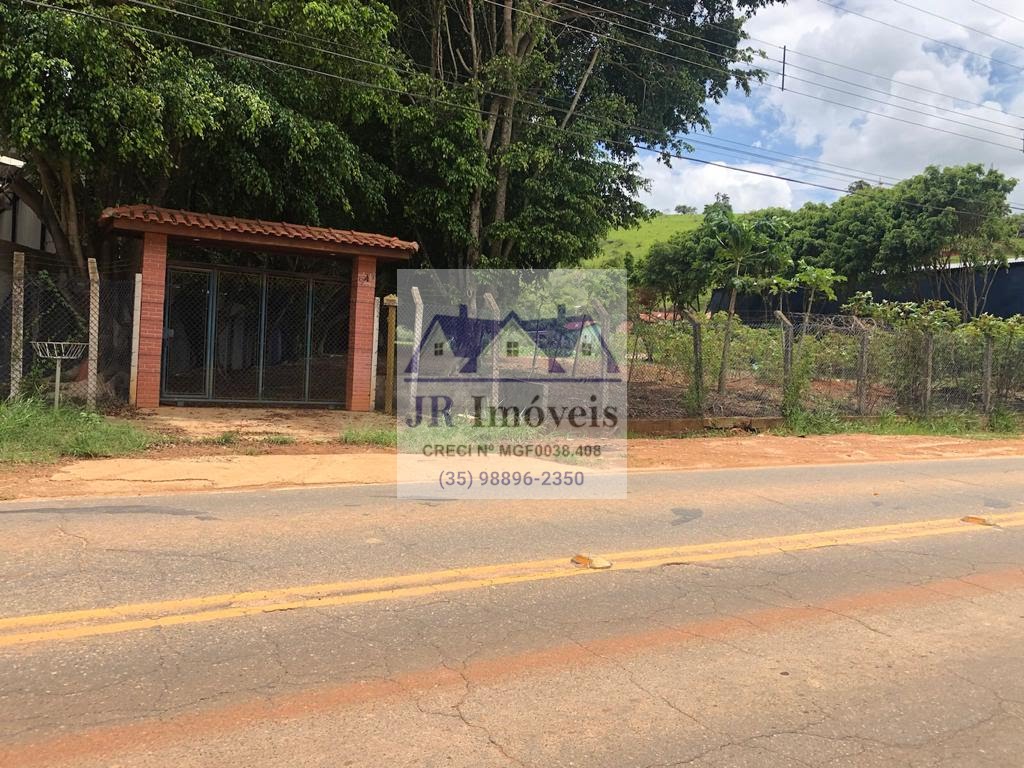 Terreno à venda com 329m² de terreno no Centro, Piranguinho (MG) — foto 5 de 11