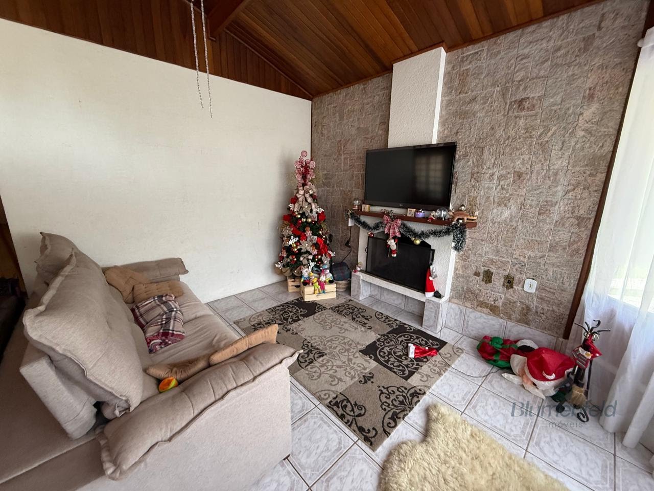 Casa à venda com 3 quartos, 1 suíte, 5 vagas e 1000m² no Condominio Arujazinho I II III, Arujá (SP) — foto 9 de 30