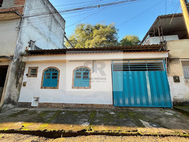 Casa em Primavera  -  Cataguases