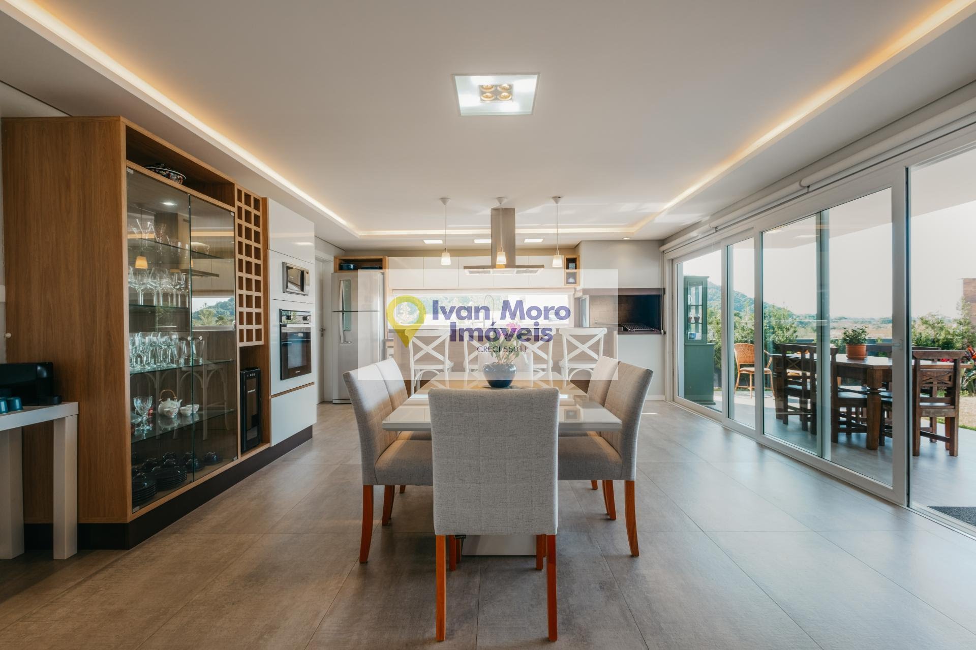 Casa à venda com 4 quartos, 3 suítes, 2 vagas e 290m² no Ingleses Norte, Florianópolis (SC) — foto 7 de 30