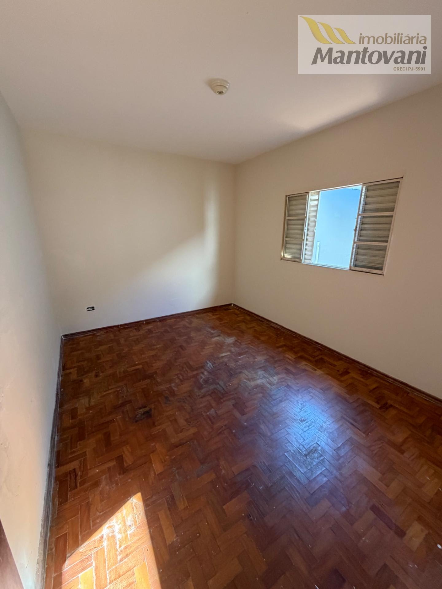 Casa à venda com 3 quartos, 1 suíte, 2 vagas e 300m² no Jardim Andrea Ville, Tatuí (SP) — foto 18 de 19