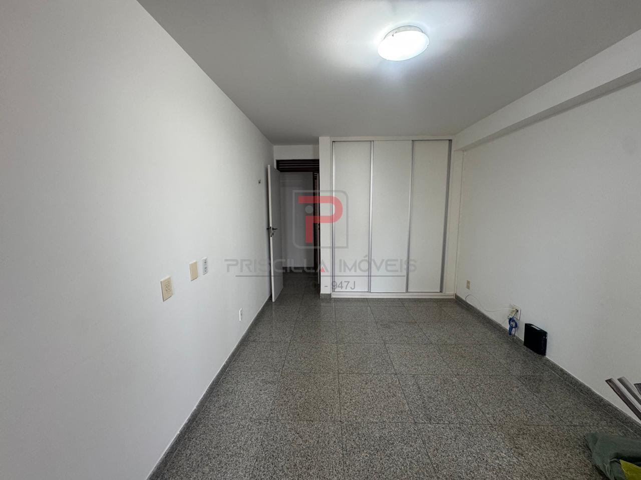 Apartamento à venda com 4 quartos, 2 suítes, 2 vagas e 200m² no Brisamar, João Pessoa (PB) — foto 22 de 30