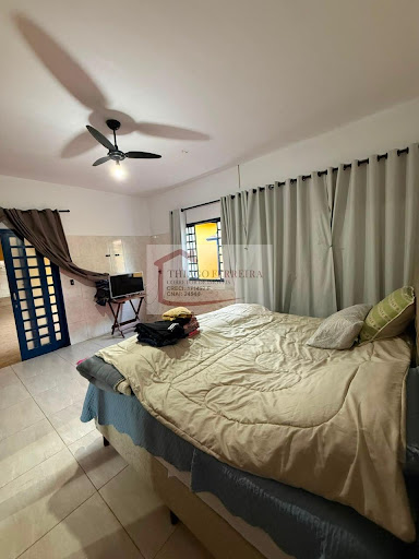 Casa em Jardim São Luiz  -  Santa Rita do Passa Quatro