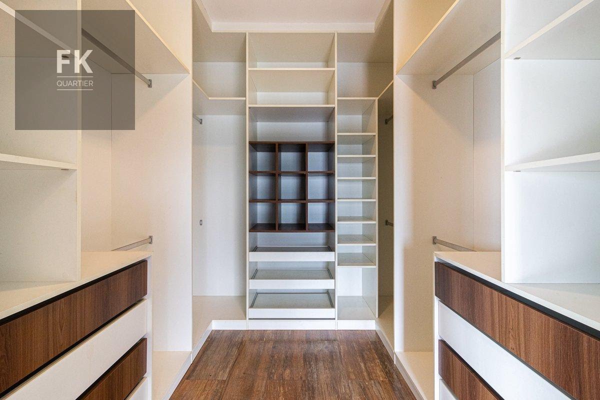 Casa à venda com 4 quartos, 4 suítes, 6 vagas e 430m² no Alphaville, Santana de Parnaíba (SP) — foto 20 de 30