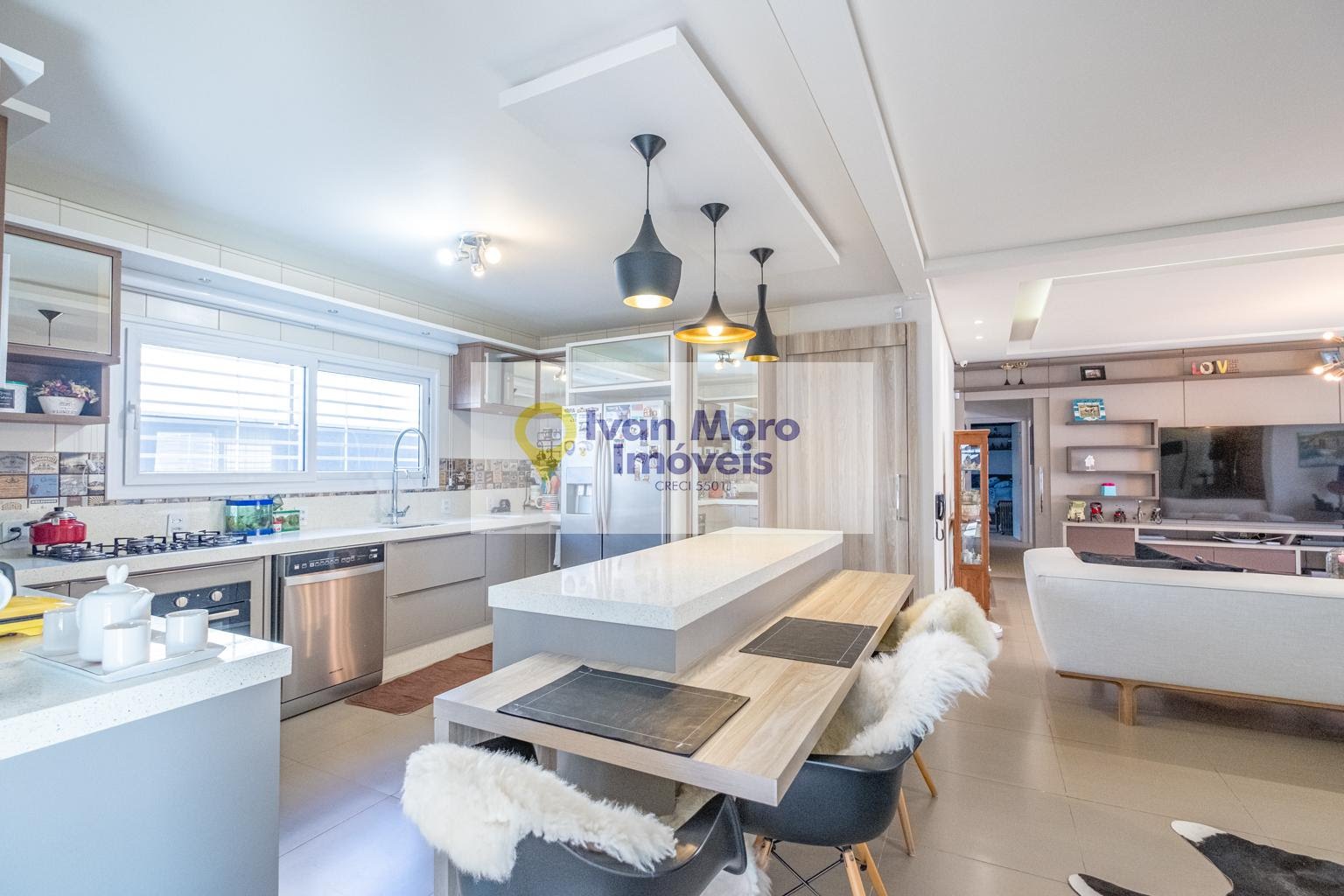 Casa à venda com 3 quartos, 2 suítes, 2 vagas e 228m² no Ingleses do Rio Vermelho, Florianópolis (SC) — foto 9 de 30