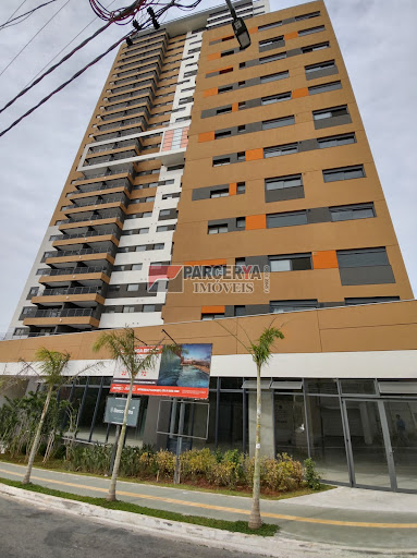 Sala comercial ou apartamento residencial metrô Guilhermina