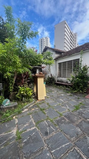 Casa à venda com 3 quartos, 3 banheiros e 400m² no Casa Forte, Recife — foto principal