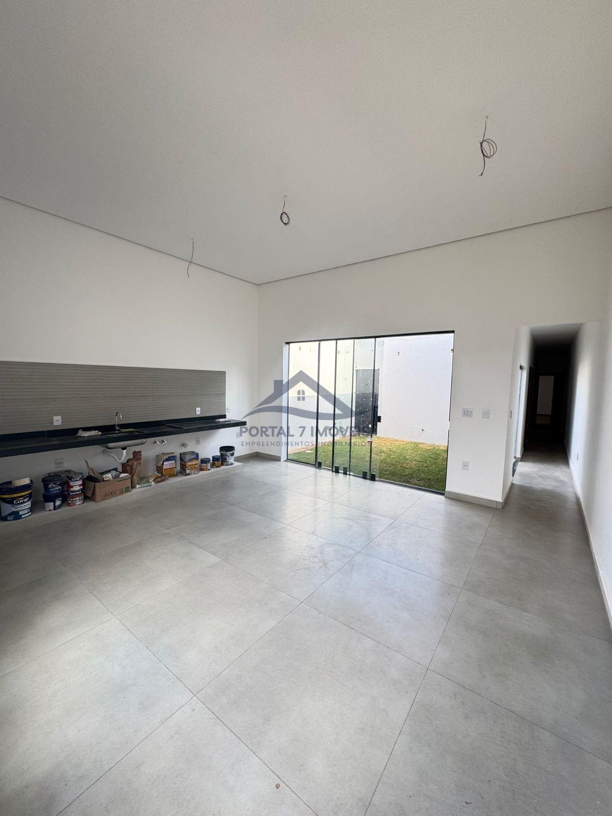 Casa à venda com 4 quartos, 1 suíte, 2 vagas e 97m² no Nossa Senhora das Gracas, Sete Lagoas (MG) — foto 3 de 13
