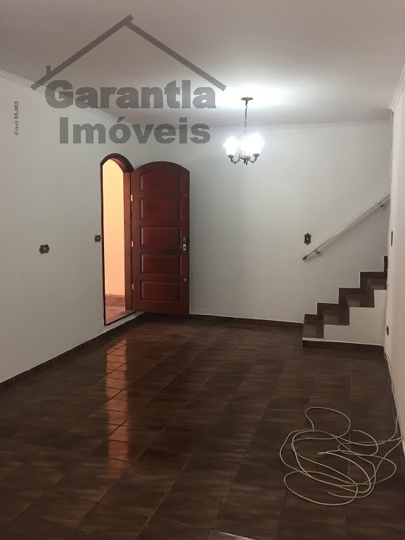 Casa à venda com 3 quartos, 1 suíte, 2 vagas e 180m² no Jardim da Glória, Osasco (SP) — foto 14 de 30