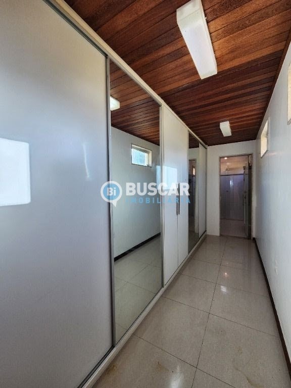 Casa à venda com 3 quartos, 1 suíte, 4 vagas e 870m² no Muchila, Feira de Santana (BA) — foto 12 de 22