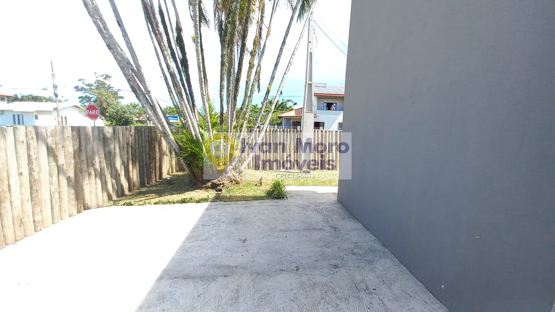 Casa para alugar com 4 quartos, 1 suíte, 3 vagas e 200m² no Daniela, Florianópolis (SC) — foto 9 de 30