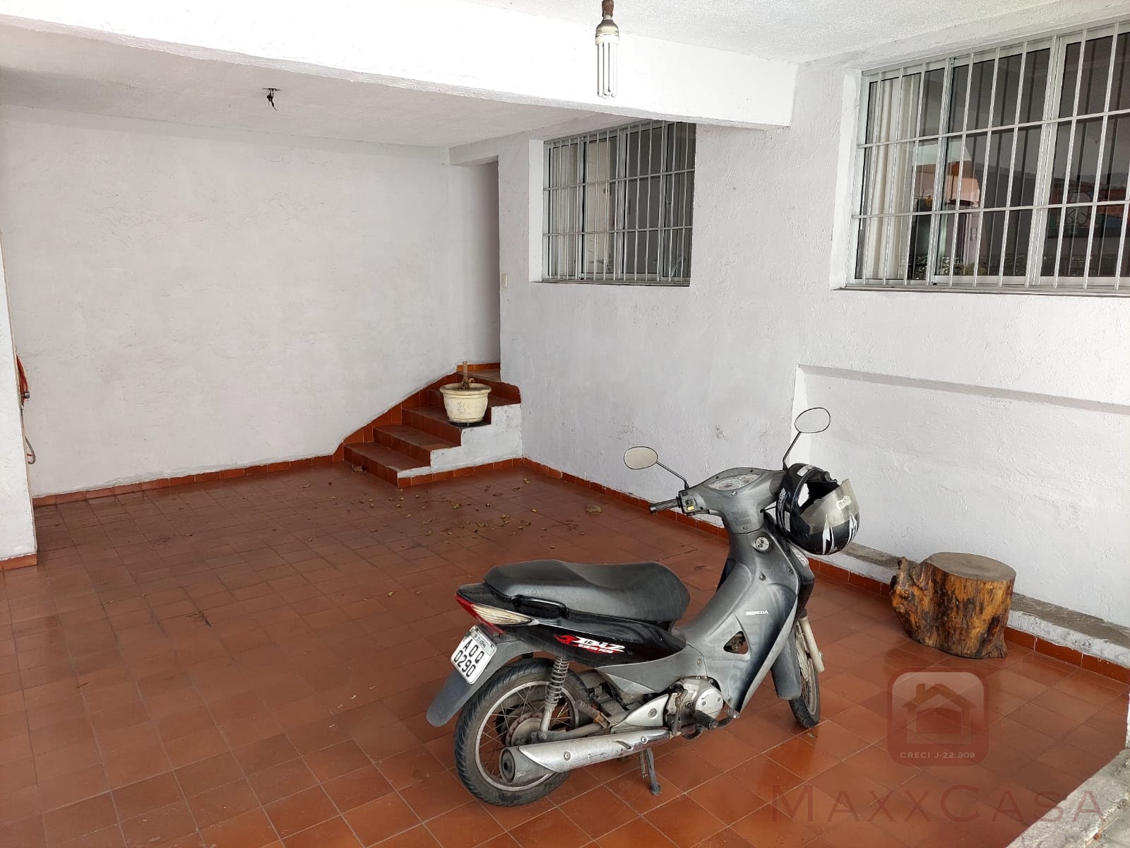 Garagem casa jd primavera zs