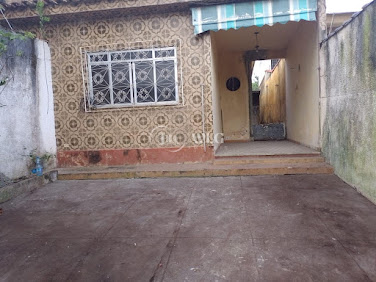 Casa à Venda em Sepetiba RJ: 2 Quartos, 1 Banheiro, R$120mil