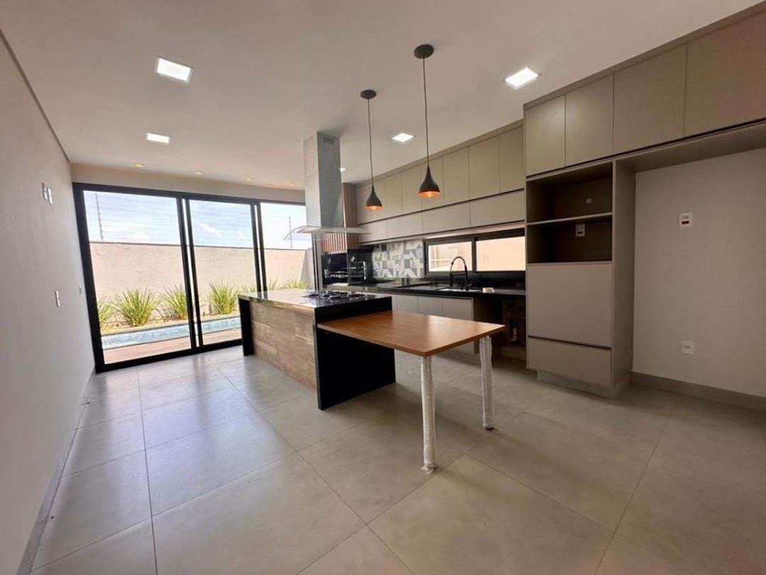 Casa à venda com 3 quartos, 3 suítes, 4 vagas e 166m² no Loteamento Terras de Florença, Ribeirão Preto (SP) — foto 17 de 30