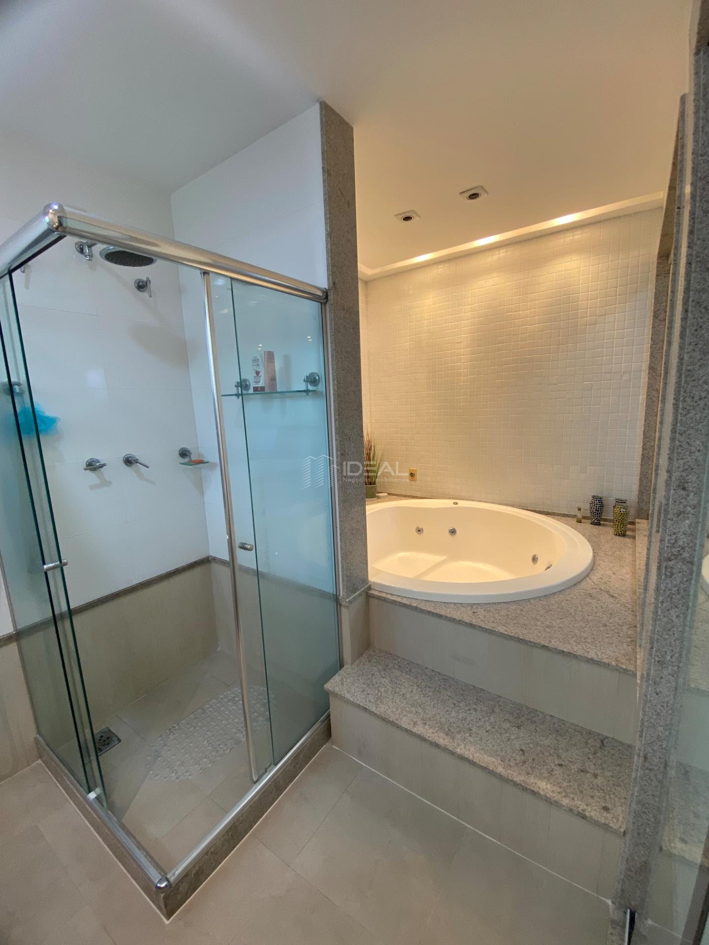 Casa à venda com 3 quartos, 1 suíte, 2 vagas e 226m² no Ips, Campos dos Goytacazes (RJ) — foto 23 de 24