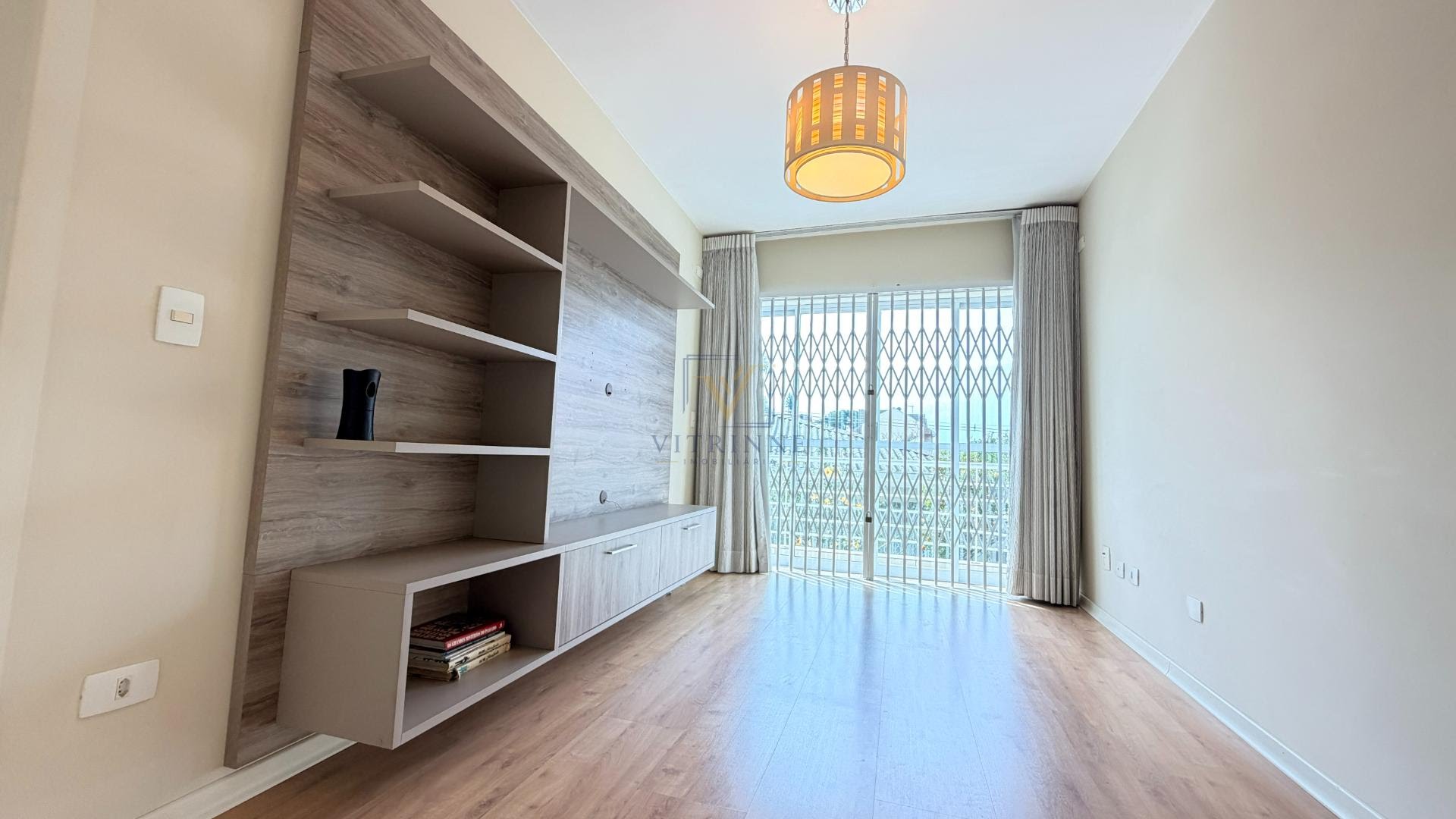 Casa à venda com 3 quartos, 1 suíte, 3 vagas e 251m² no Bom Retiro, Curitiba (PR) — foto 10 de 30