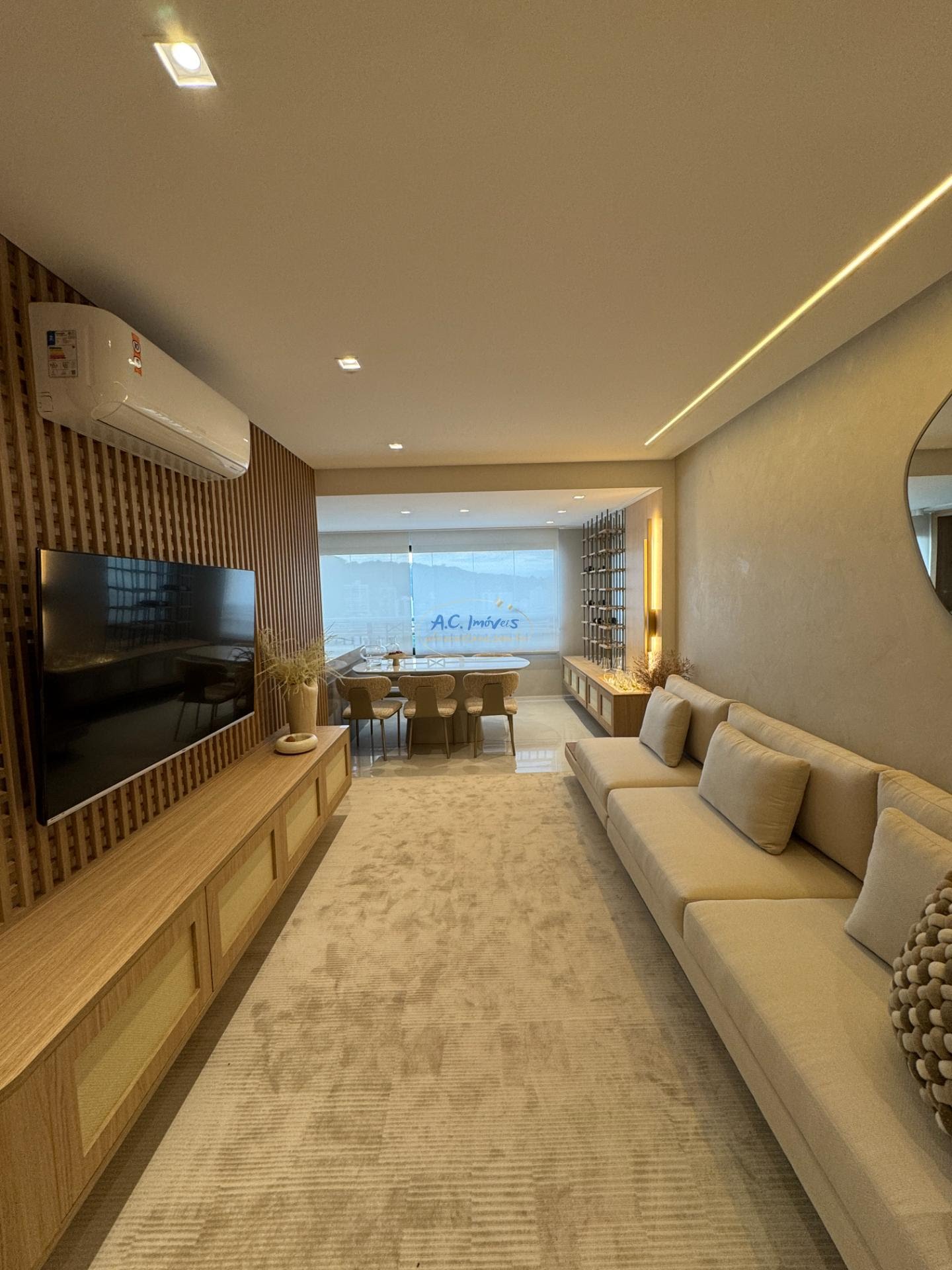 Apartamento à venda com 2 quartos, 3 banheiros, 2 vagas e 87m² no Canto do Forte, Praia Grande — foto principal