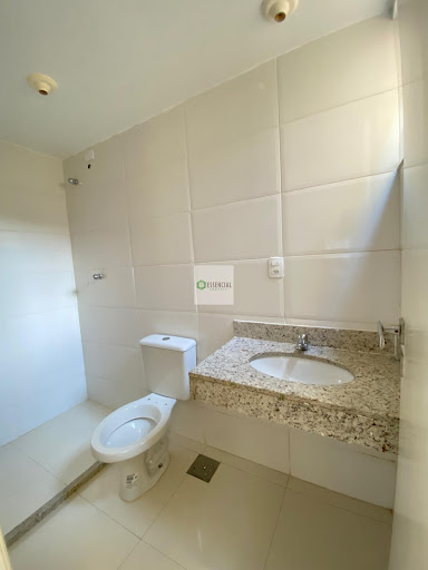 Wc suíte 1