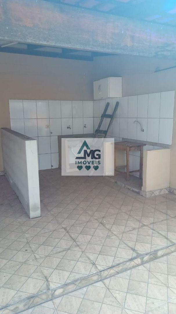 Casa à venda com 5 quartos, 2 vagas e 177m² no Vila Lima, Três Corações (MG) — foto 11 de 12